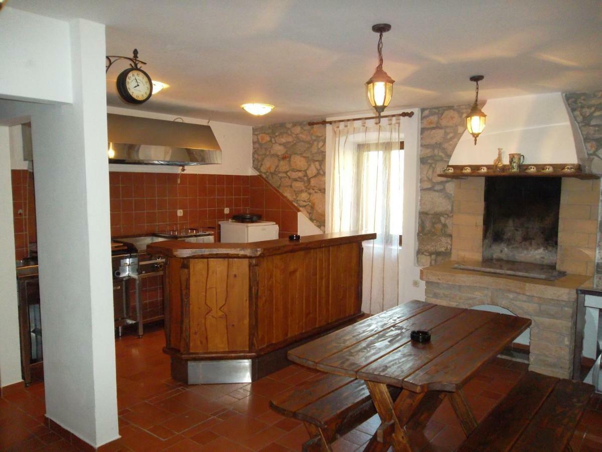 Hodak Apartment Nerezine Extérieur photo